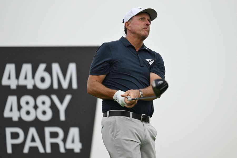 Mickelson in LIV Golf action