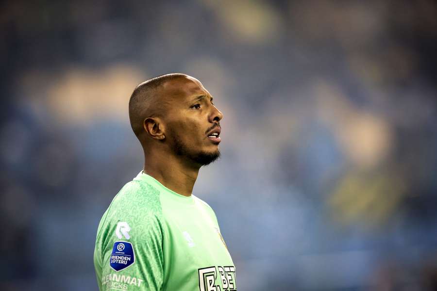 Eloy Room tijdens Vitesse - sc Heerenveen Eloy Room tijdens Vitesse - sc Heerenveen