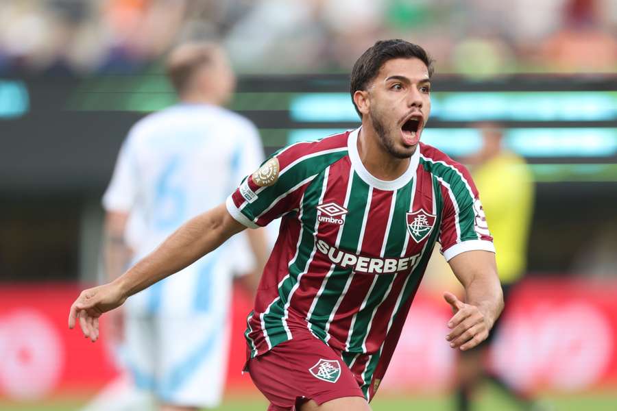 Nonato recolocou o Fluminense no jogo no meio do segundo tempo