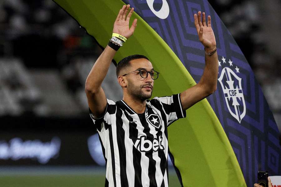 Ziyech foi recebido com festa no Nilton Santos Ziyech foi recebido com festa no Nilton Santos