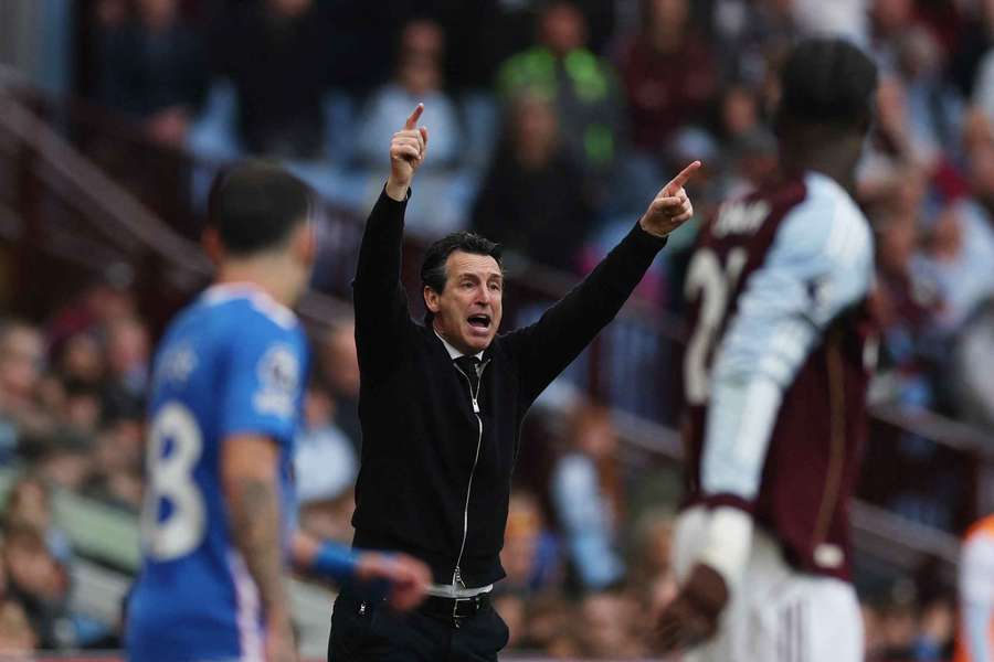 Emery admits Villa face "challenge" in Fulham meeting Emery admits Villa face "challenge" in Fulham meeting