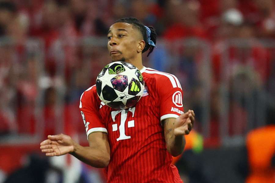 Michael Olise hat es ins offizielle CL-Team der Saison geschafft Michael Olise hat es ins offizielle CL-Team der Saison geschafft