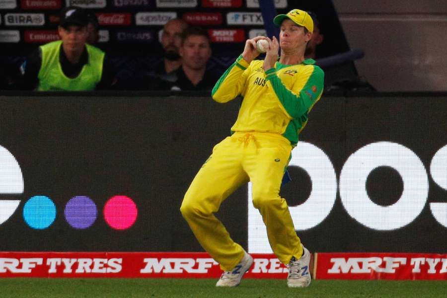 Smith ready to slot in at World Cup as Australia sweat on injuries