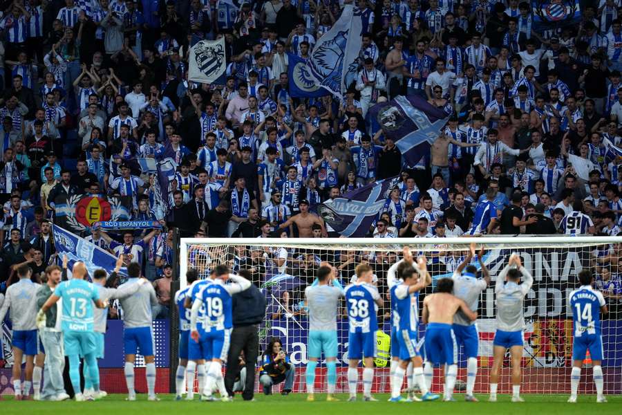 El Espanyol derrotó al Athletic El Espanyol derrotó al Athletic