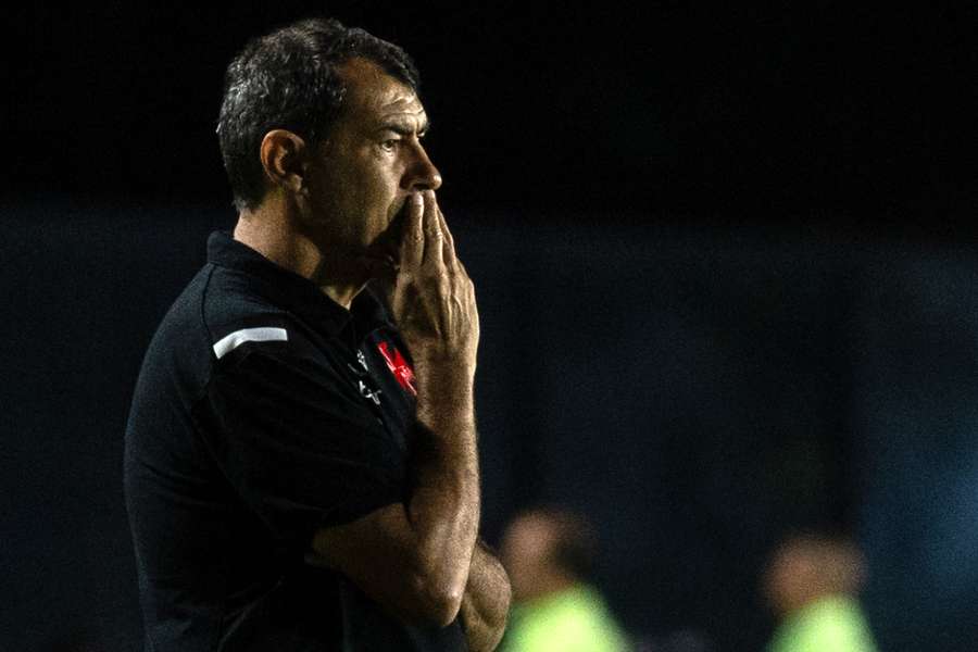Carille criticado pelos adeptos do Vasco