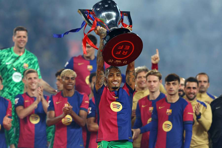 Raphinha won the treble with Barcelona this season