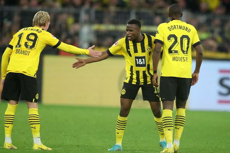 Ligue des champions : Moukoko, Adeyemi, Malen, la jeune garde de Dortmund aux avant-postes