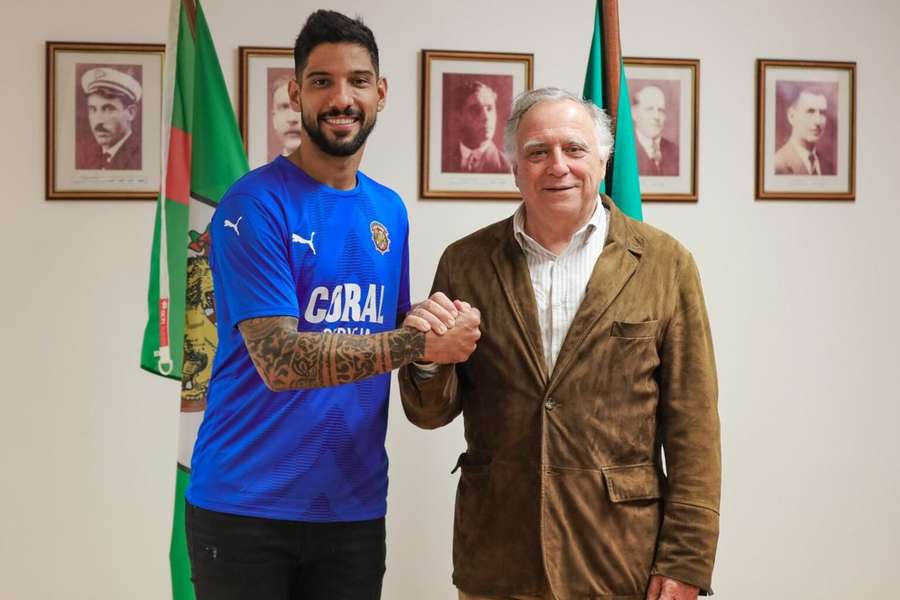 Marcelo Carné é reforço do Marítimo para a segunda metade da época.