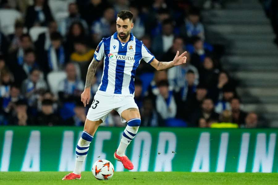 Brais Méndez, de momento, sigue en la Real Sociedad