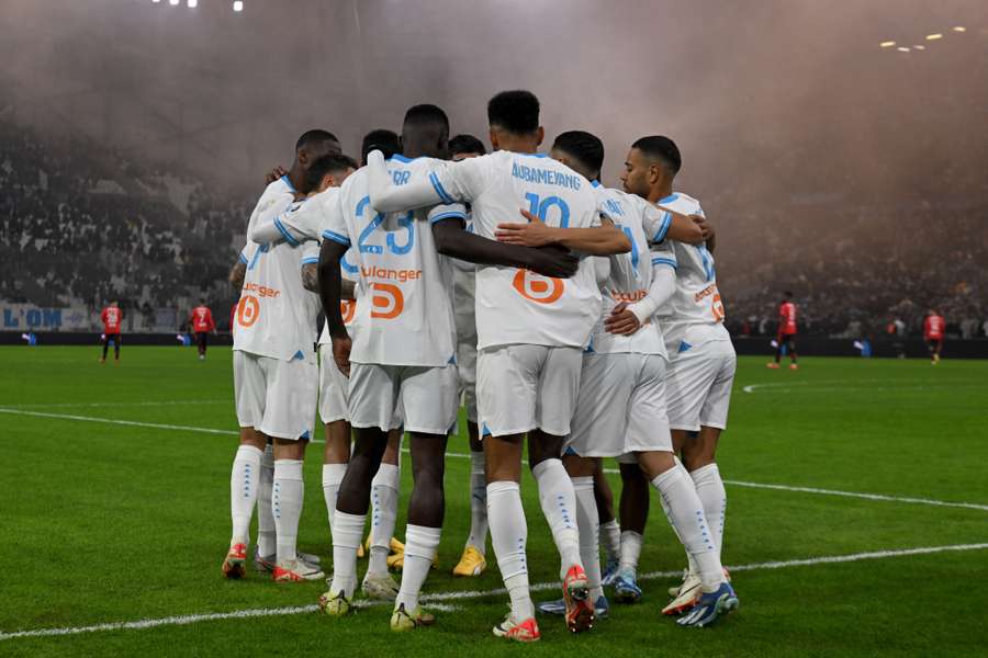 Marseille players celebrate after Pierre-Emerick Aubameyang gives them a 1-0 lead