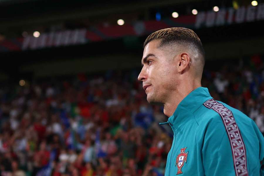 Cristiano Ronaldo não é titular com Portugal Cristiano Ronaldo não é titular com Portugal