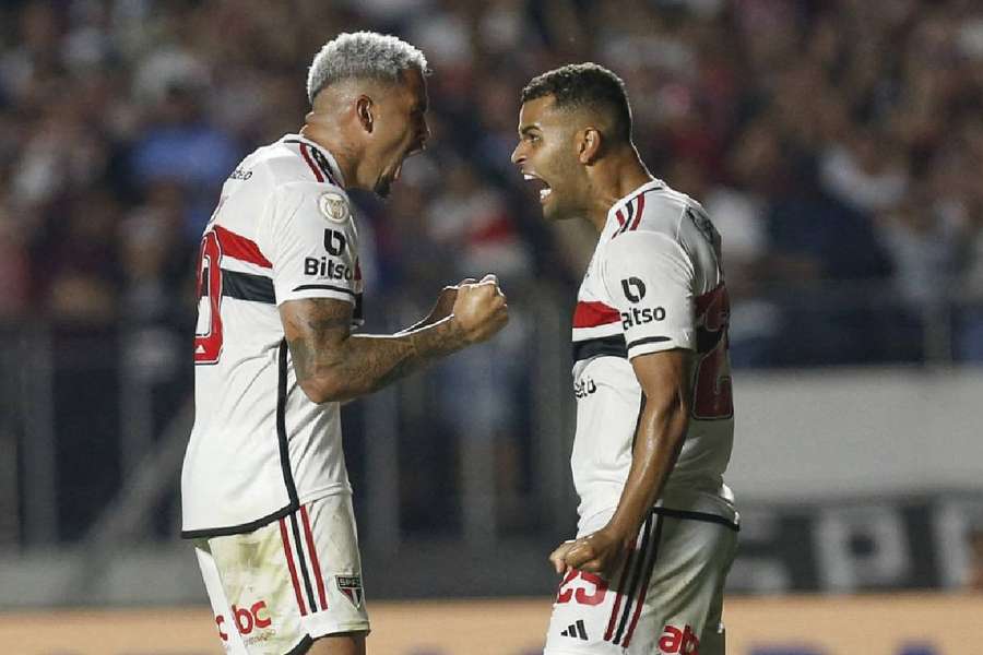 Brasileirão Feminino: Assista ao vivo e de graça Cruzeiro x São Paulo