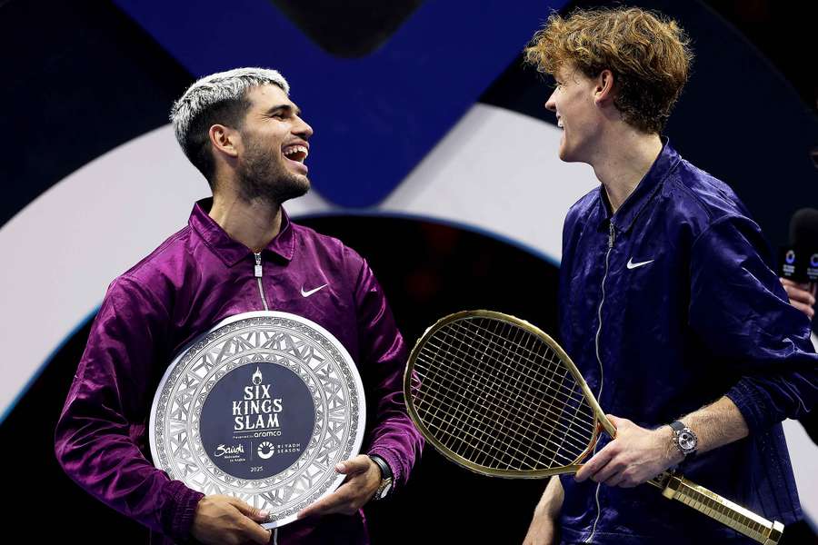 Jannik Sinner (R) and Carlos Alcaraz will play in an exhibition match in South Korea