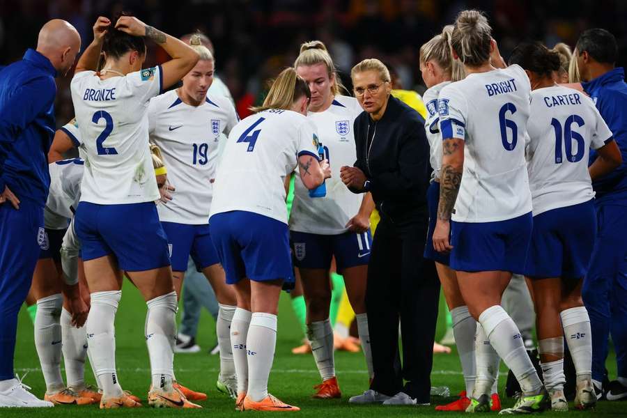 Estratégia de Sarina Wiegman complicada pela boa réplica da Nigéria