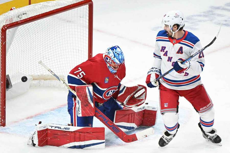 Jakub Dobeš inkasoval od Rangers hned čtyřikrát.