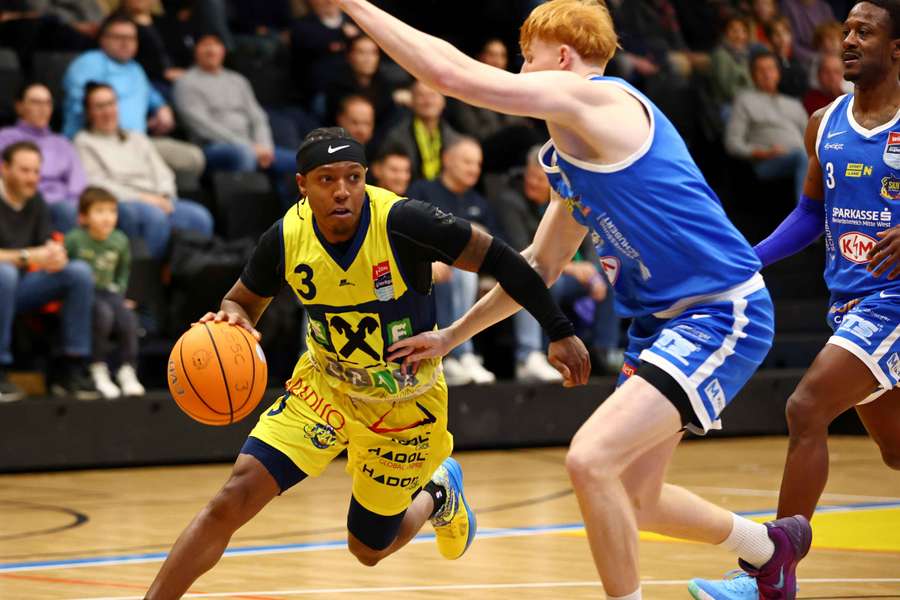 Basketball Superliga: Oberwart gewinnt das Topspiel, Traiskirchen baut Siegesserie aus