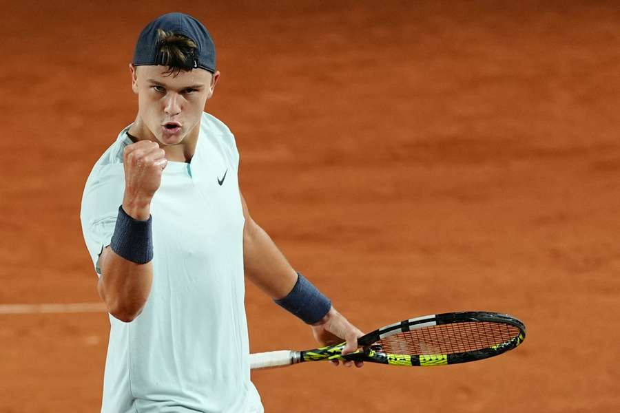 Holger Rune está pronto para o jogo com Zverev