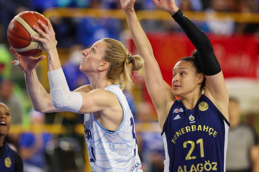 Obrońca tytułu Fenerbahce pierwszy awansował do Final Four Euroligi koszykarek