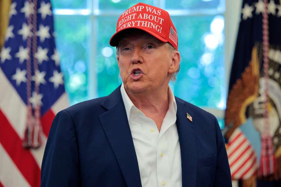 Trump, Presidente de los Estados Unidos Trump, Presidente de los Estados Unidos