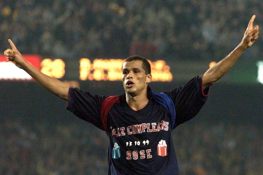 Rivaldo foi eleito o melhor jogador do mundo de 1999