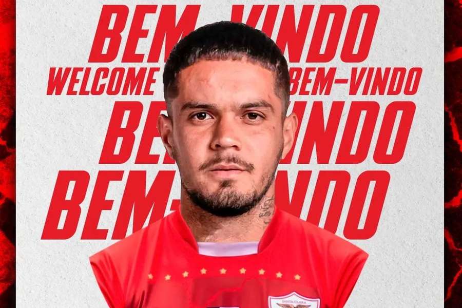 Lucas Soares é reforço do Santa Clara para as próximas quatro temporadas