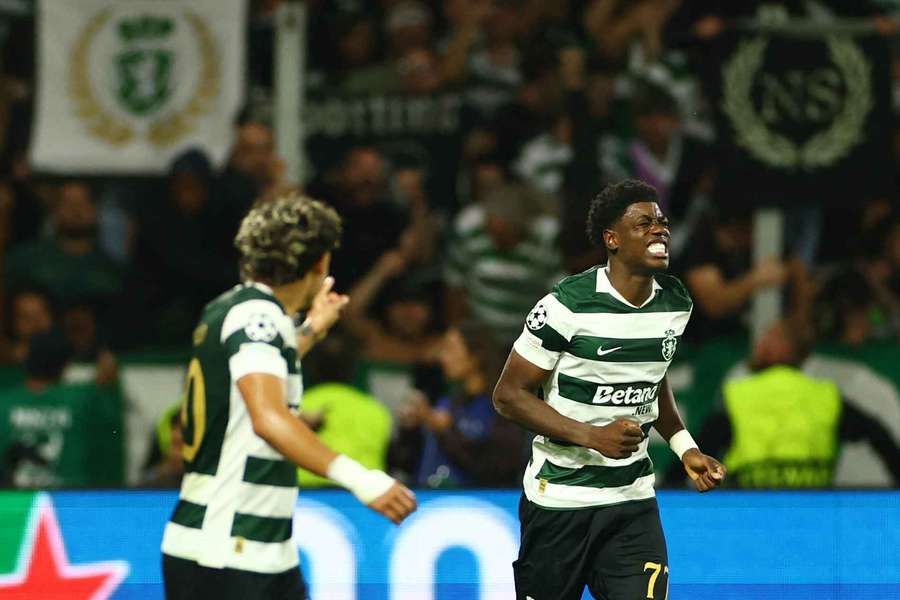 Issa Doumbia marcou no triunfo do Sporting com o Lens Issa Doumbia marcou no triunfo do Sporting com o Lens