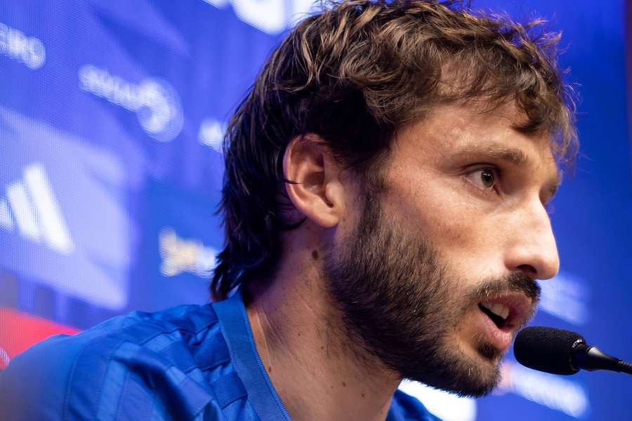 Viña contou os bastidores de tumultuada passagem pelo River Plate