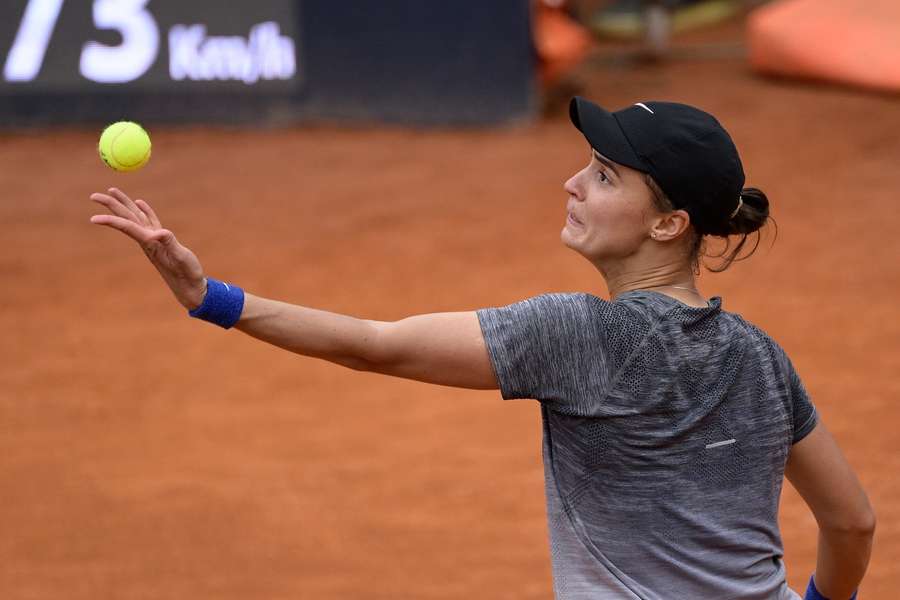 Kalinina defeated Kudermetova to reach the final