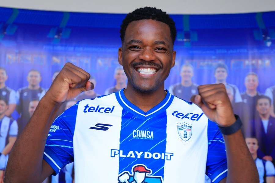 William Carvalho vai jogar no México