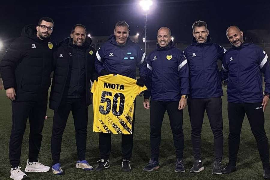 João Mota fez história no Al Hussein, da Jordânia João Mota fez história no Al Hussein, da Jordânia