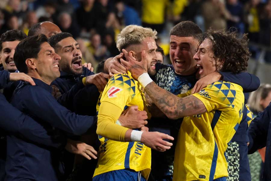 Adnan Januzaj zapewnił Las Palmas punkt w 98. minucie.
