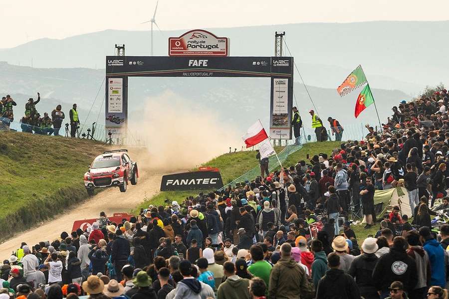 Rali de Portugal começa mais cedo em 2026 e vai ter menos um troço