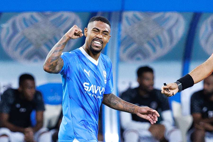 Malcom faz quatro gols no mesmo jogo e dispara na artilharia do