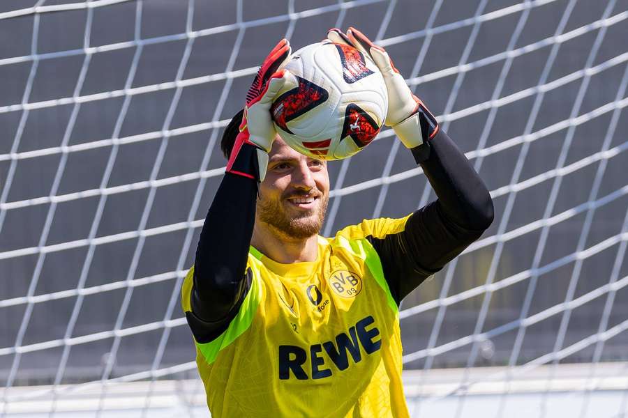 Borussia Dortmund keeper returns to FC Copenhagen Borussia Dortmund keeper returns to FC Copenhagen