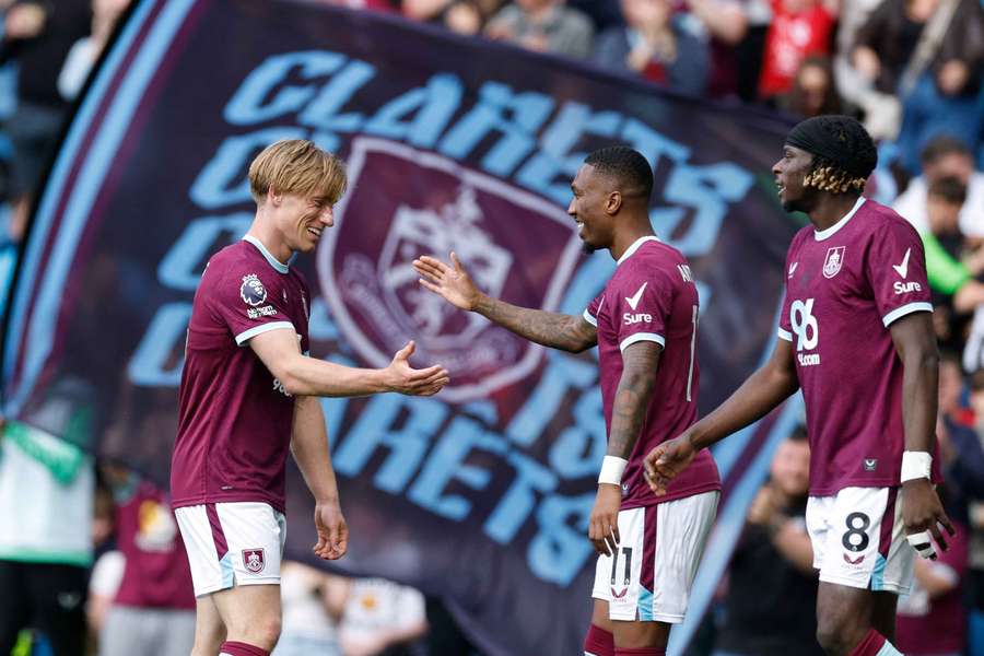 Burnley's Zian Flemming celebrates scoring their second goal with Jaidon Anthony