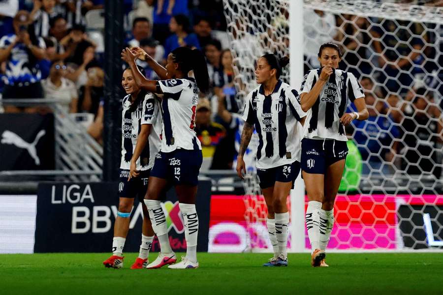 El Monterrey se impone en el duelo de ida El Monterrey se impone en el duelo de ida