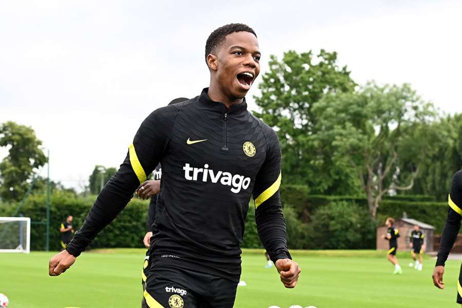 Charly Musonda termina a carreira Charly Musonda termina a carreira
