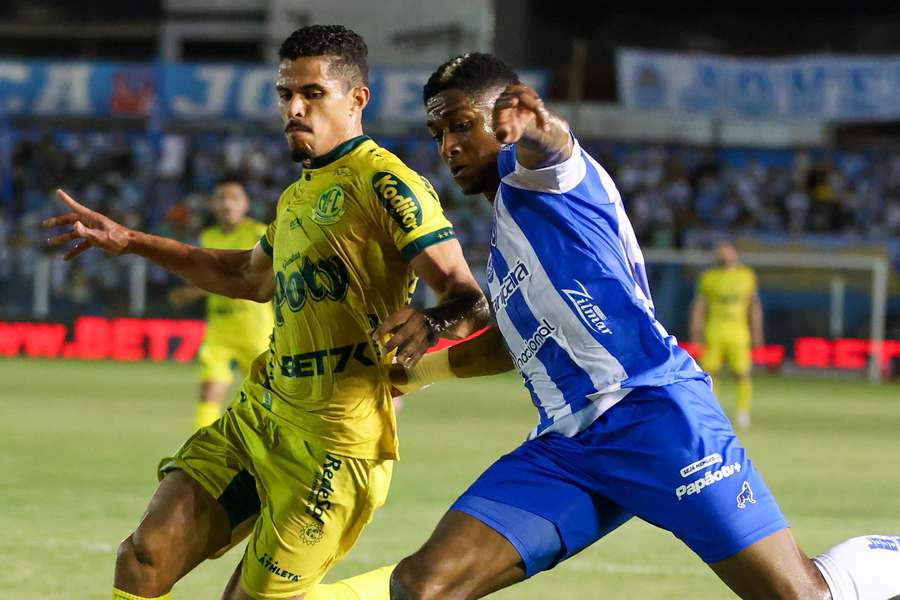 O Mirassol empatou com o Paysandu em Belém