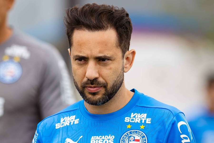 Bahia de Everton Ribeiro vai em busca da classificação à semifinal