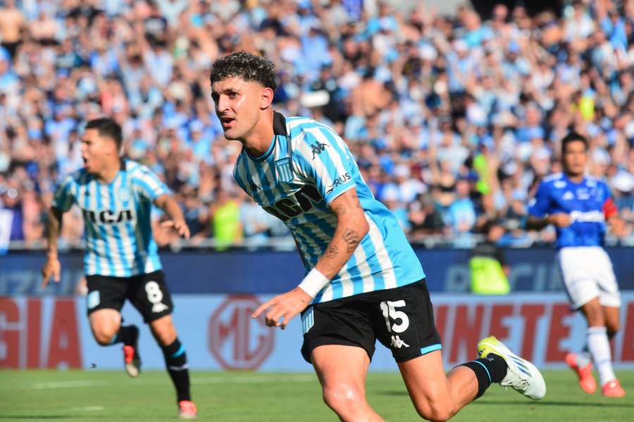 O Racing começou muito forte a final