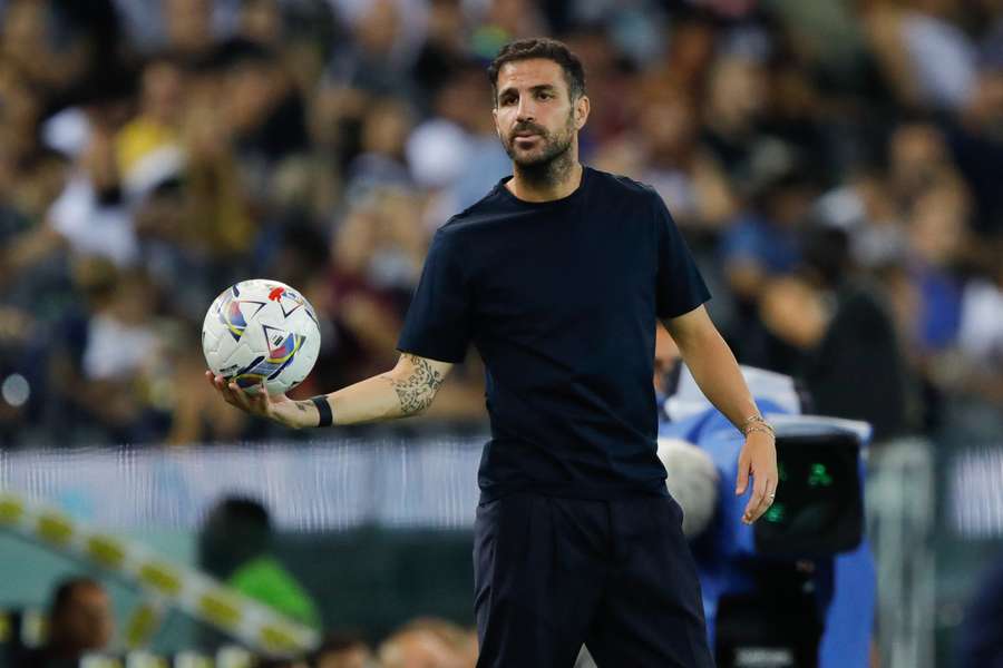 Cesc Fàbregas durante um jogo do Como