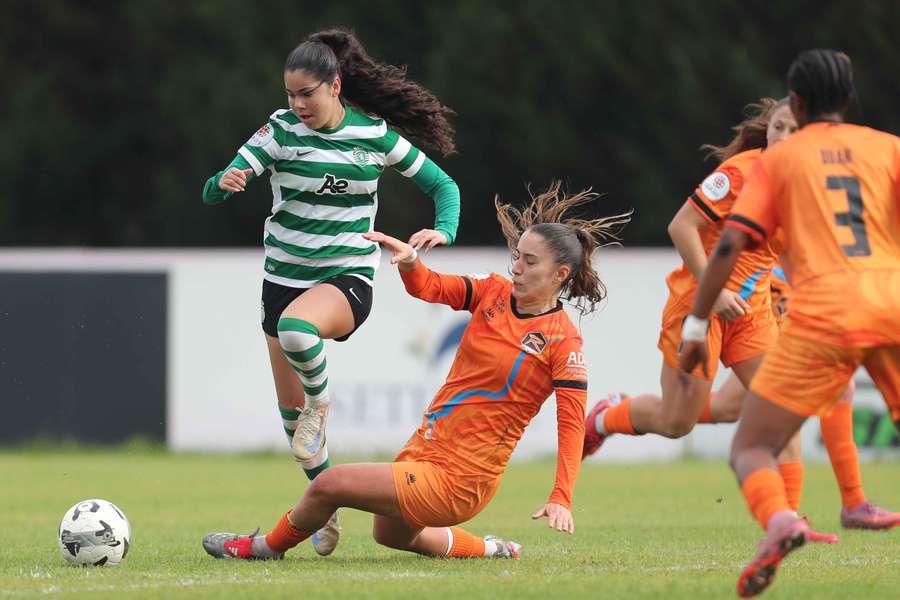 Sporting deu a volta ao Racing Power e venceu por 2-3 em Setúbal