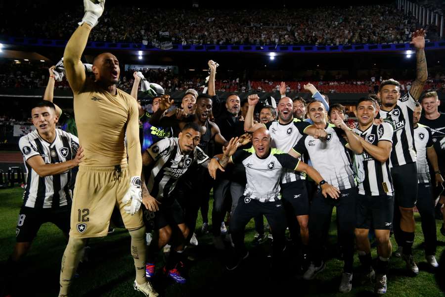 Los jugadores del Botafogo celebran el pase a semifinales.