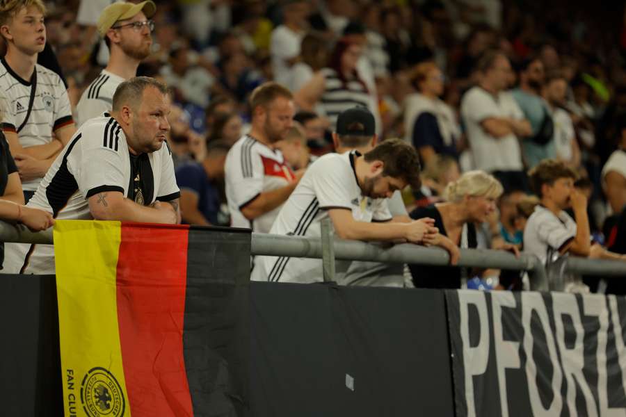 De tyske fans fortjener bedre fodbold