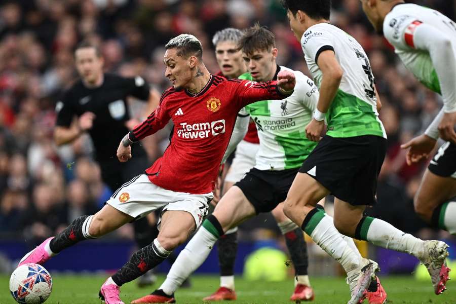 Manchester United e Liverpool voltam a se encontrar nesta temporada