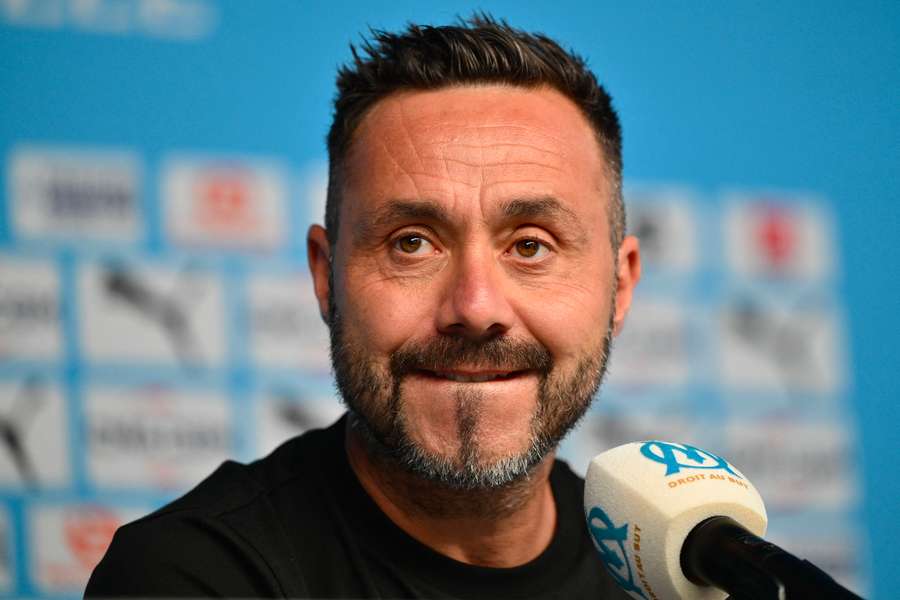 Roberto De Zerbi face à la presse vendredi.