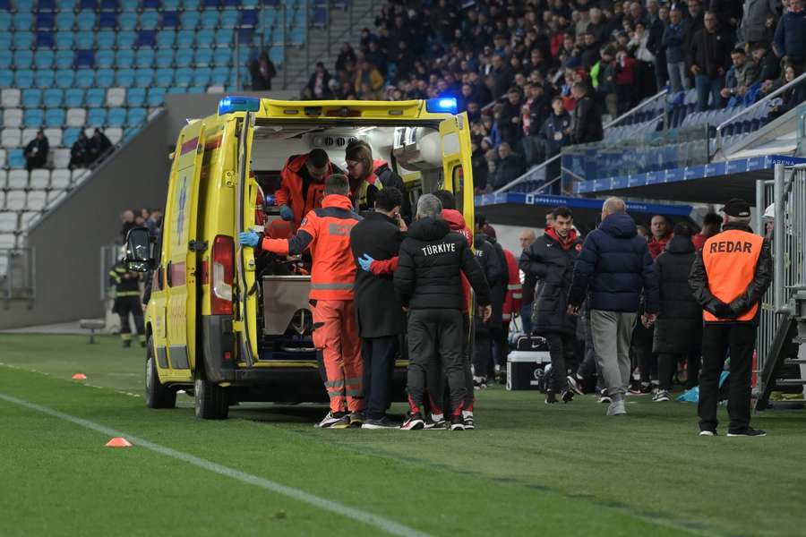 Egemen Korkmaz musste abtransportiert werden