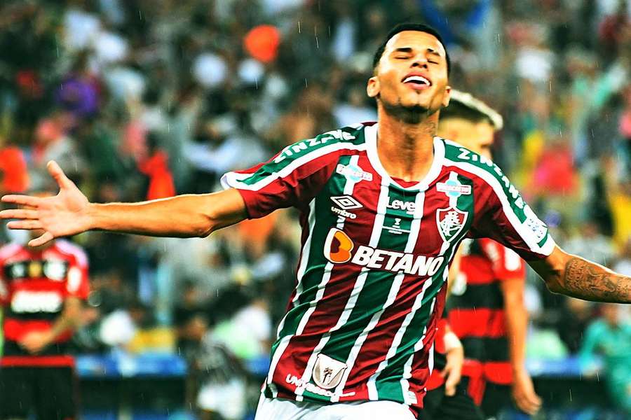 Alexsander fez um dos golos da goleada do Flu sobre o Flamengo no Carioca deste ano