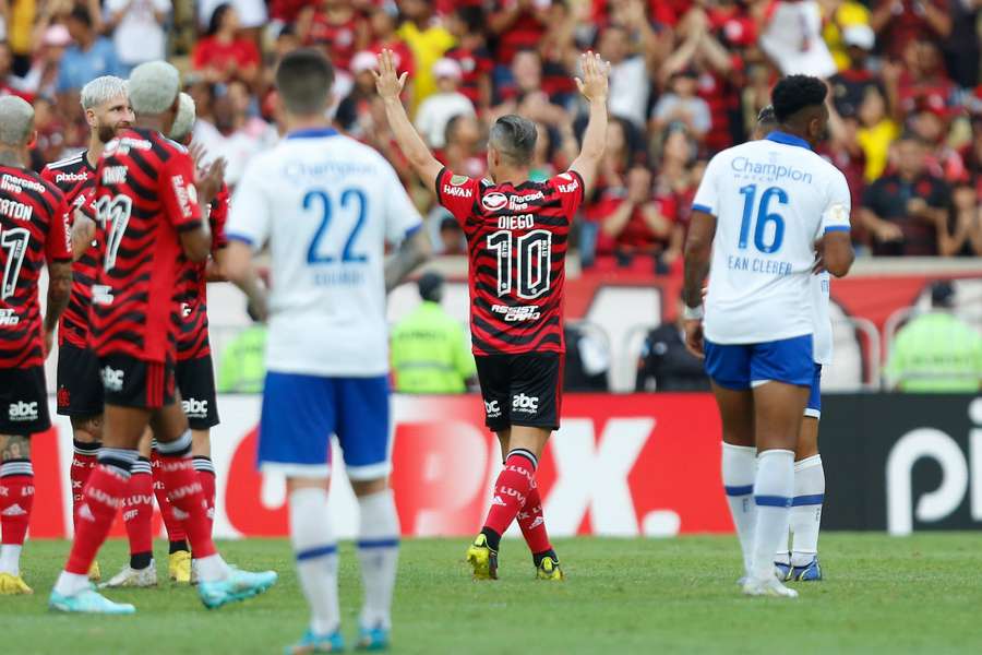 Diego Ribas se despediu do Flamengo no final do Brasileirão