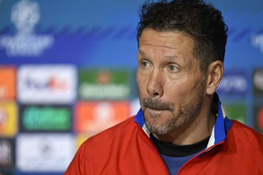 Simeone atiende a los medios en rueda de prensa